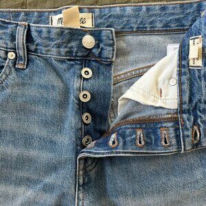Madewell Darted Barrel-Leg Jean Size 25